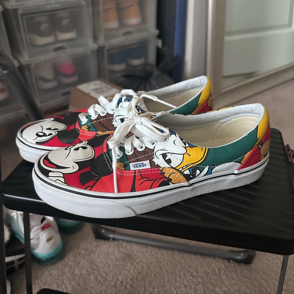 Vans Multicolor Mickey Mouse Sneakers
Good condition